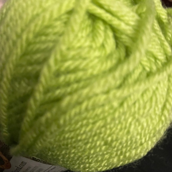 Yarn 🧶 - Picture 2 of 3